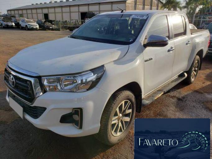 TOYOTA HILUX CD 20/20