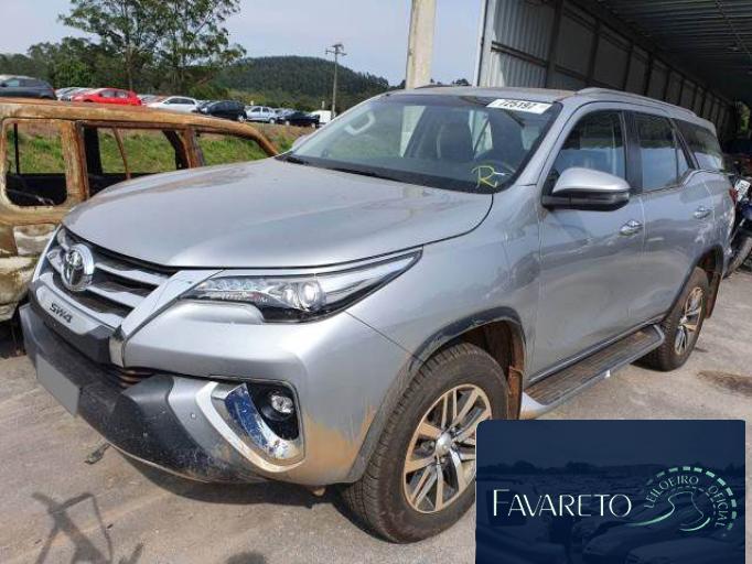 TOYOTA HILUX SW4 19/20