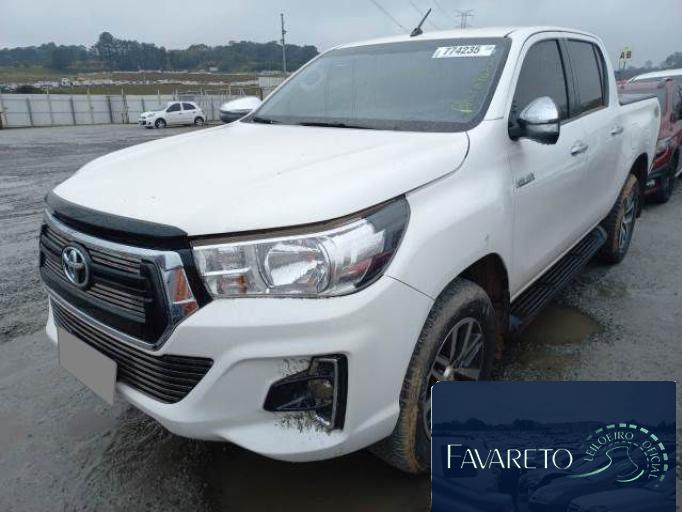 TOYOTA HILUX CD 20/20