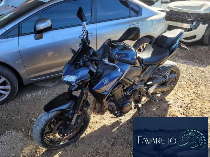 KAWASAKI Z 900 22/22