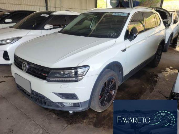 VOLKSWAGEN TIGUAN 19/19