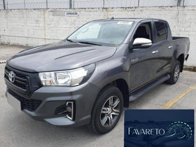 TOYOTA HILUX CD 19/19