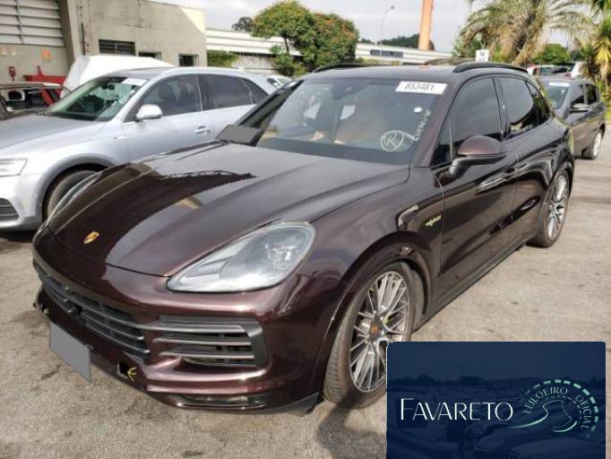 PORSCHE CAYENNE 22/23