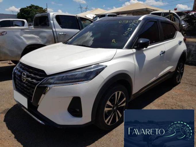 NISSAN KICKS 21/22