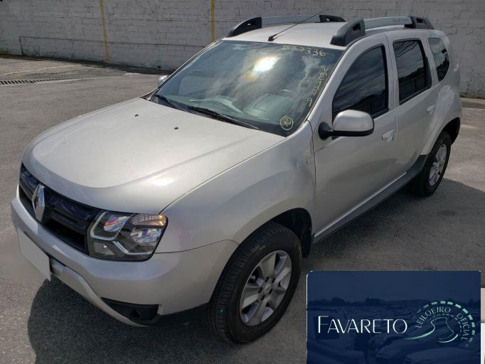 RENAULT DUSTER 19/19