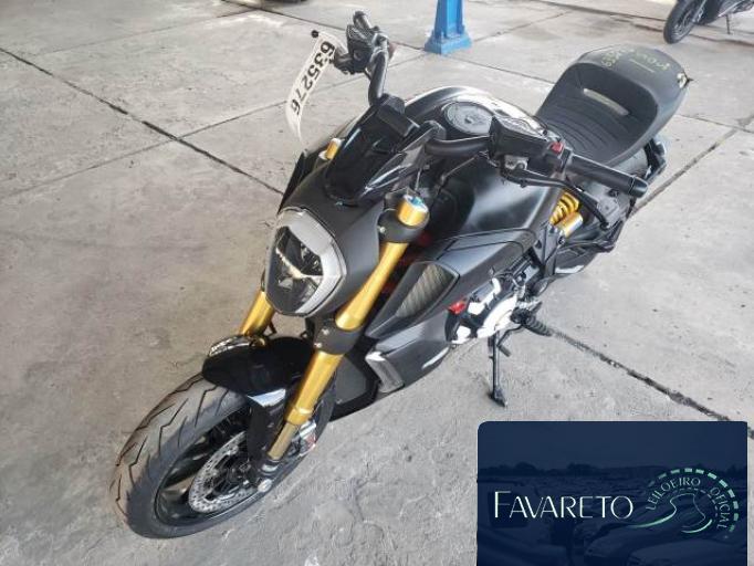 DUCATI DIAVEL 20/20